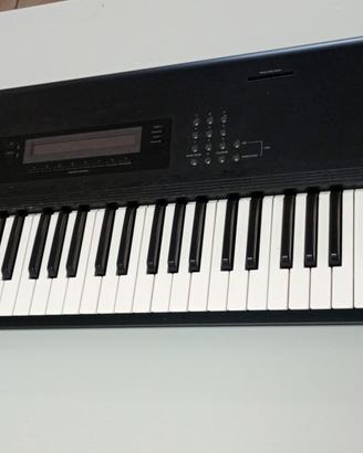 Korg M1