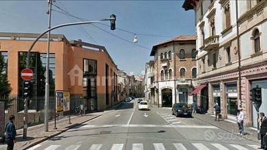 Box auto Centro storico