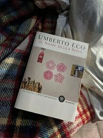 Il nome della Rosa — Umberto Eco
