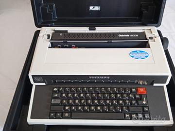 Macchina da Scrivere Triumph