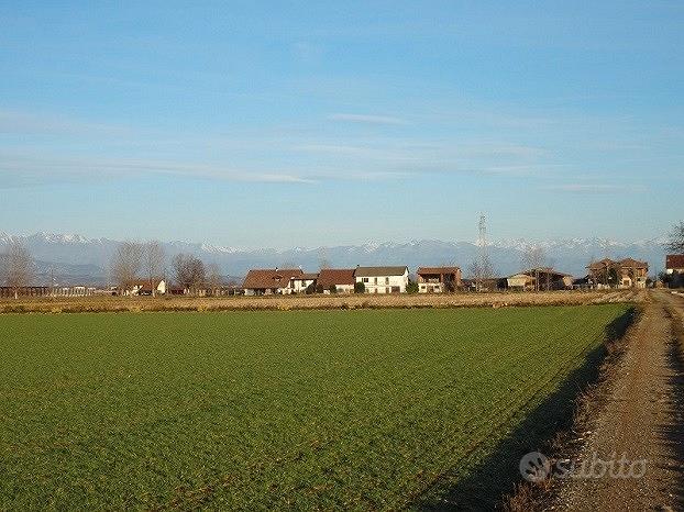 Fossano rustico da ristrutturare - Vista 2