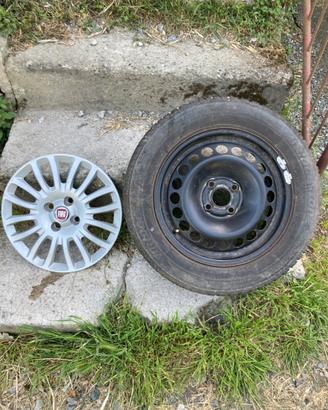 Set 4 Cerchi ferro r15 + set 4 copri ruota