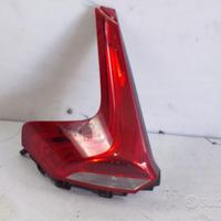 Famale Posteriore Sinistro Volvo V40 2014
