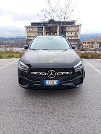 Mercedes GLA 200 4 MATIC AMG