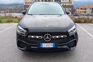 Mercedes GLA 200 4 MATIC AMG