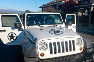 Jeep Wrangler 2.8 CRD 4x4 DECAPOTTABILE 