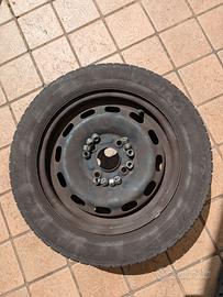 3 Cerchi in Acciaio Ford Fiesta + 4 Copricerchi