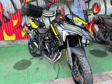 Benelli TRK 702 X