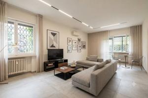 Villa di 350 m² con più di 5 locali e box auto dop