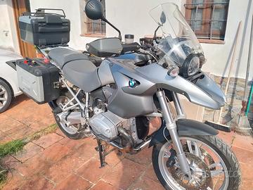 moto bmw