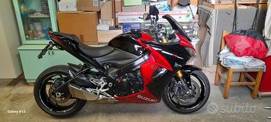suzuki gsxs1000f 