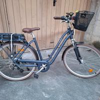 bicicletta elettrica decathlon elops 