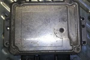 Centralina motore R. MASTER 2500cc diesel del 2005