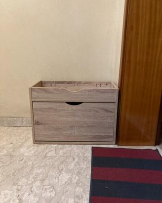 Scarpiera piccola o mobiletto