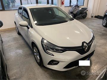 Clio V zen per neopatentati
