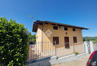 CASA INDIPENDENTE A CORTANDONE
