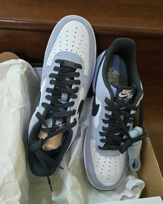 Nike Air Force 1 nuove mai usate taglia 44
