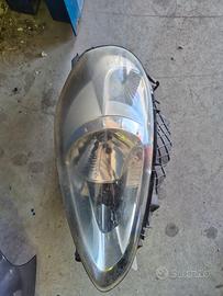 Parafango dx e sx e faro anteriore sx Punto Evo