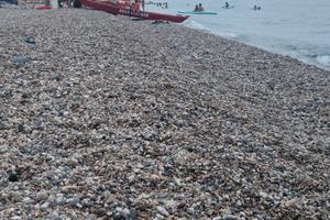 Sicilia - casa vacanze Fondachello - bivani a mare