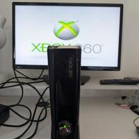 Xbox 360 nero lucido + 2 controller