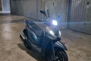 Honda sh300 sporty