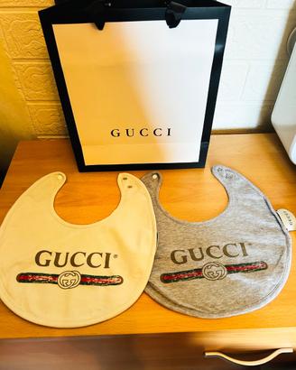 Set di 2 bavaglini per bambini Gucci bianco e grig