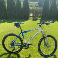 Bici Rocky Mountain Vertex 50