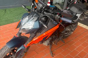 KTM 125 Duke 2024