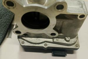 Corpo farfallato Renault Clio 1.2 16V benzina