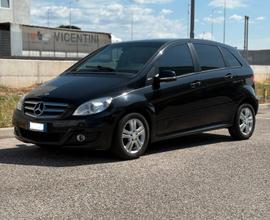 Mercedes-benz B 250 B 180 NGT BlueEFFICIENCY Execu