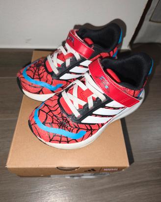 Adidas Spiderman taglia 28