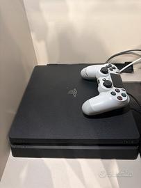 Sony PlayStation 4 Slim 500GB + Controller