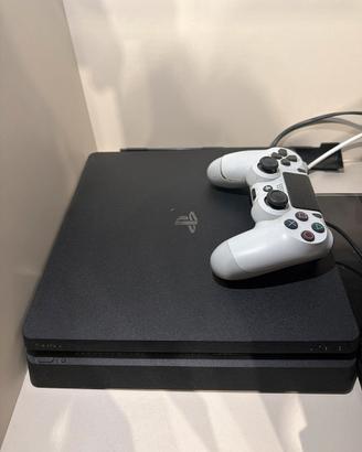 Sony PlayStation 4 Slim 500GB + Controller