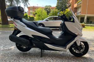 SUZUKI BURGMAN AN400 ABS