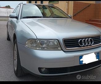 AUDI A4 1ª serie - 1999