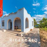 Villetta unifamiliare a Torre Chianca