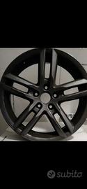 Cerchi in lega 18” 5x112