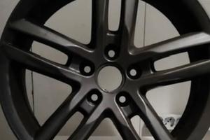 Cerchi in lega 18” 5x112