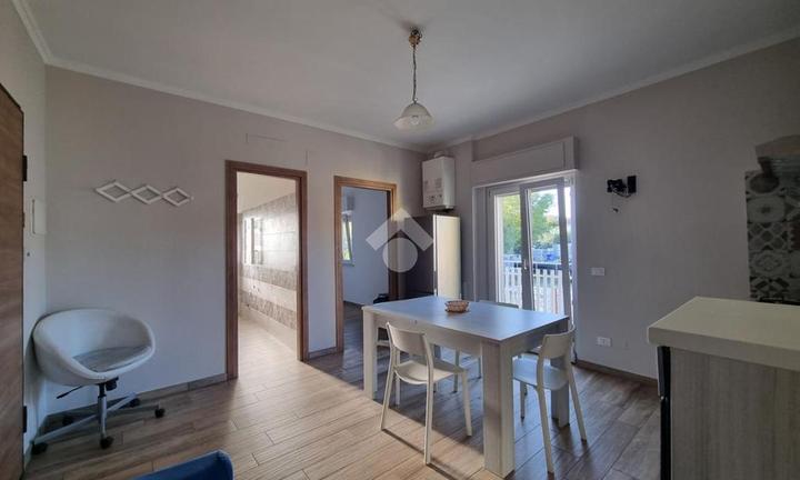 3 LOCALI A CASTELLALTO