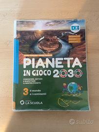 Libri geografia terza media: pianeta in gioco 2030