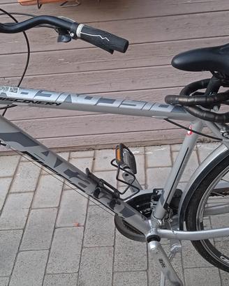 bici uomo da passeggio e trekking