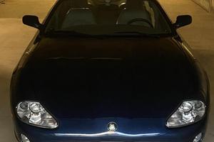 Jaguar XK8