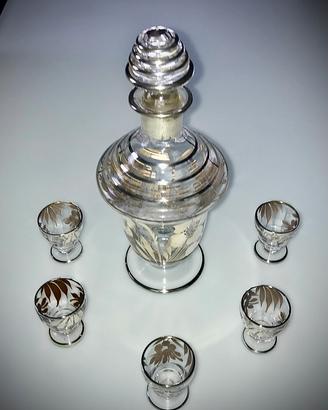 Servizio in vetro e argento