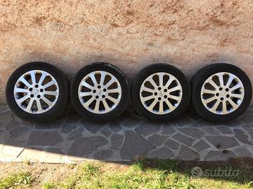 Cerchi in lega R16 Opel