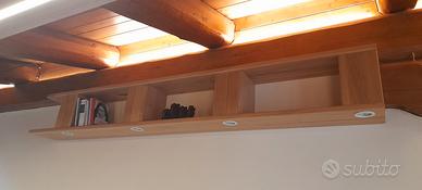 mobile - libreria con faretti ad incasso