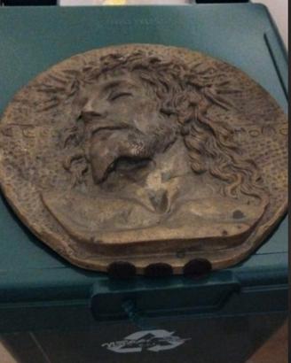 Basso rilievo in ottone 