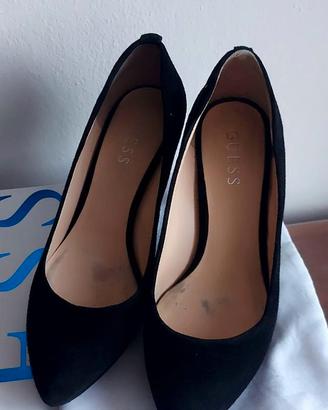 SCARPE CON TACCHI GUESS