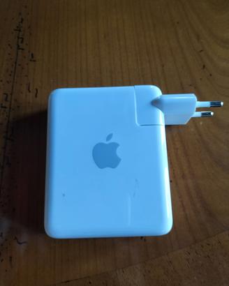  Apple AirPort Express.