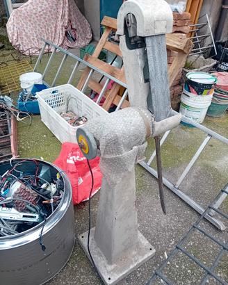 smerigliatrice a colonna piu'nastro