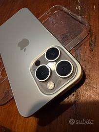 Iphone 15 pro natural titanium